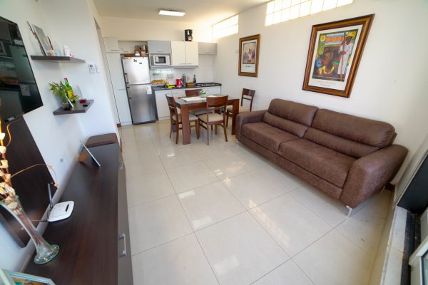 Portada Corrientes 3100