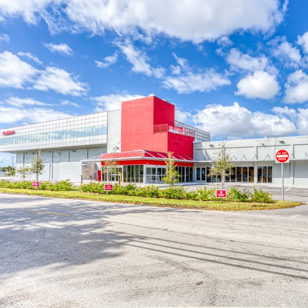 FOTO BAULERA 1 (1) FOTO BAULERA 1 (1)