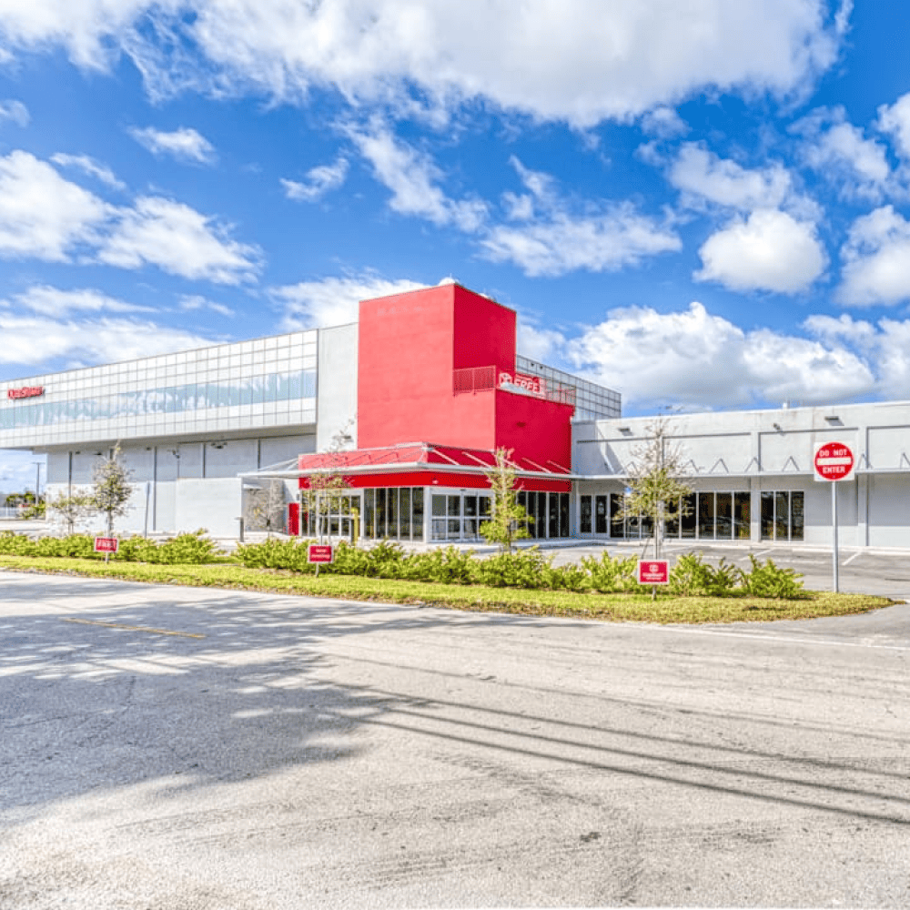 FOTO-BAULERA-1-1 (1) FOTO-BAULERA-1-1 (1)